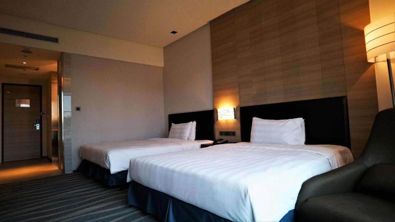 ซิตี้ สวีท - เกาสง เฉอไน Hotel ภายนอก รูปภาพ